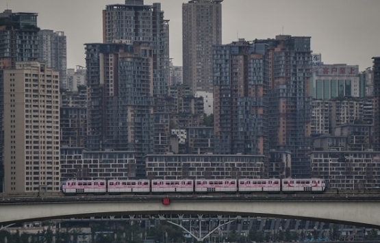 Çin'deki sıra dışı toplu taşıma istasyonu!