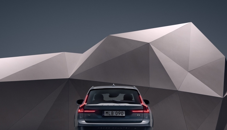 Volvo V90’dan sevindiren fiyat! İşte 10 Ekim 2022 fiyat listesi…