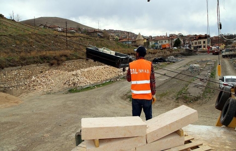 Sivas Mengücek Kalesi'nin restorasyonu için teleferik kuruldu!