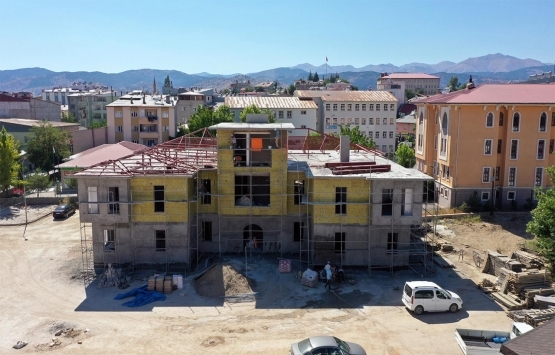 Kahramanmaraş Göksun Millet Konağı'nın inşaatında sona gelindi!