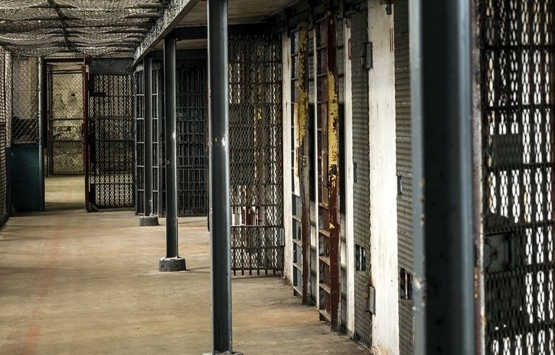 Protokol imzalandı! Cezaevlerine kütüphaneler yapılacak!