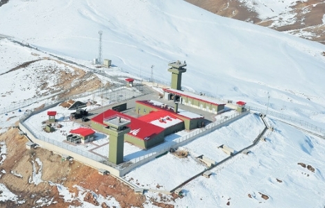 Deniz Tural iş adamlarını kalekol yatırımına davet etti!