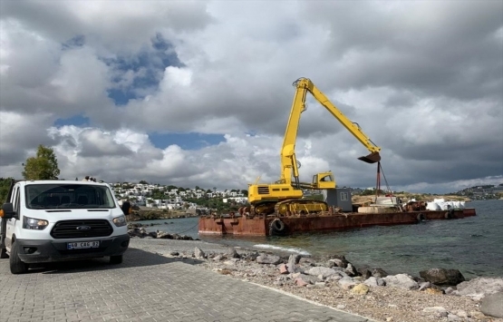 Bodrum'da sitenin sahil kısmında kaçak iskele inşa edildiği iddiası!