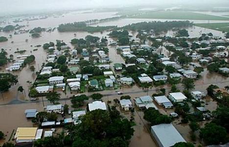 Paraguay'daki sel felaketi nedeniyle 300 kişi evini terk etti!
