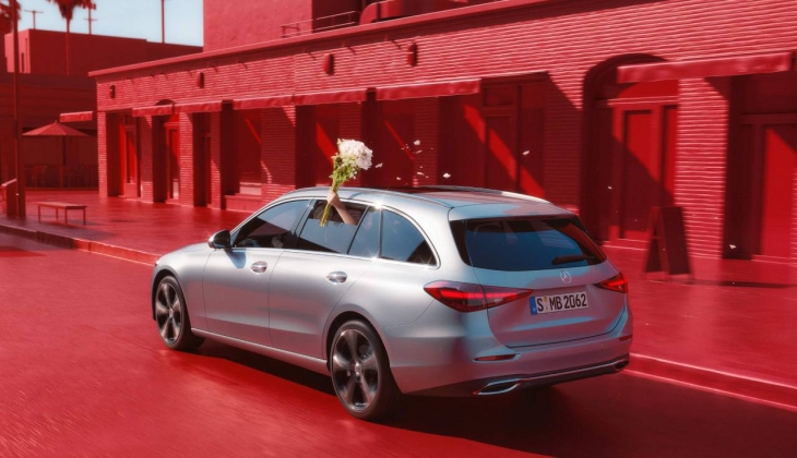 Mercedes-Benz C-Serisi’ni görünce şok olacaksınız! İşte 22 Eylül 2022 fiyat listesi...