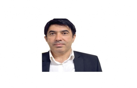 Mustafa Şeker kimdir?