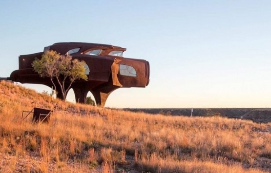 Mimar Robert Bruno’nun ufo evi!