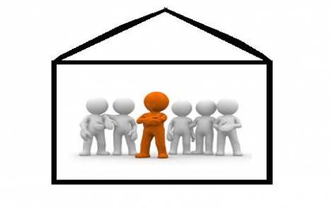 Bina yönetimi kaç kişiden oluşur?