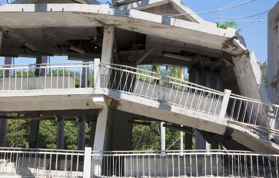 Beklenen depremle ilgili ürküten uyarı: İstanbul 3.25 metre yer değiştirecek!