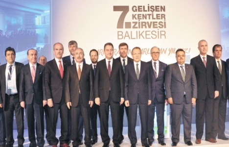 Ali Babacan: Gayrimenkul yatırımcısının önünü açın!