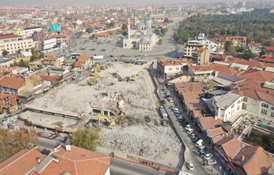 Mevlana Çarşısı'nın yıkımı gerçekleşti!