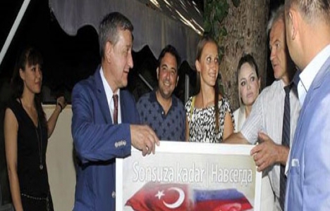 Kemer'de düşürülen Rus uçağı pilotu Oleg Peşkov'un ailesine ev verilecek!