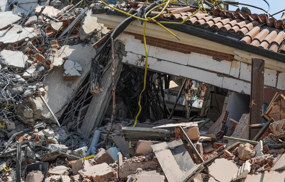 Beyoğlu Fetihtepe Mahallesi nde kentsel dönüşüm krizi: Uzlaşma olmadan yıkımlar başladı!