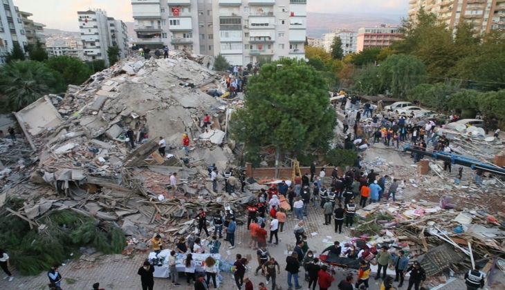 Deprem uzmanı İzmir i işaret etti! Bugün olmazsa yarın deprem olacak! İzmir in riskli yerleri açıklandı!