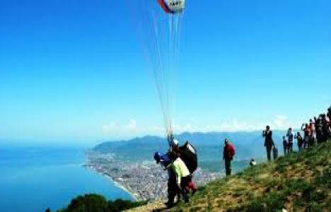 Ordu'da yamaç paraşütü turizmi artırıyor!