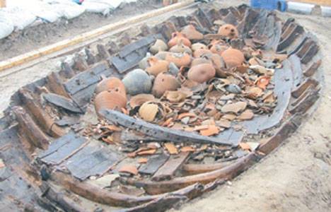 Marmaray projesi kazılarında çıkarılan kalıntılarla tarih canlanıyor! 