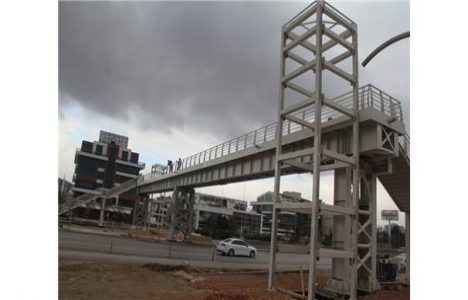 Kocaeli D-100’e yeni köprü!