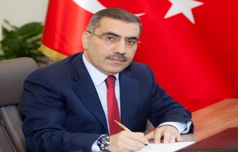 Mahmut Çelikcan kimdir?