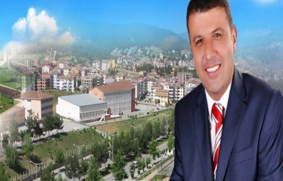 Şefik Çakıcı Atatürk’ün evinin benzerini yapıp taksi durağına çevirdi!