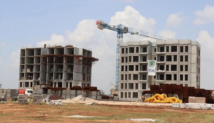 Adana'da 3 bin 200 adet konutun teslimi için yıl sonu işaret edildi!