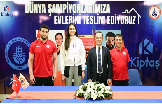 İstanbul BBSK, dünya Şampiyonu sporcularına evlerini teslim etti!