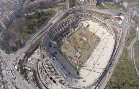 Vodafone Arena'da çatı inşaatı başladı!