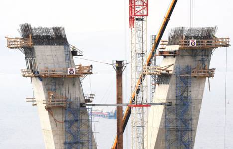 İzmit Körfez Geçiş Köprüsü’nün kuleleri 131 metreye ulaştı!