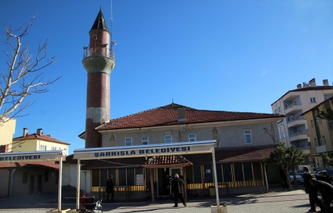 Şarkışla’da iki tarihi cami restorasyona alınıyor!