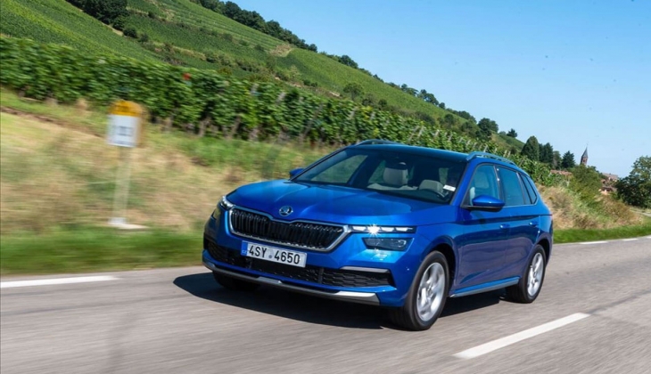 Otomobil sahibi olmak için bekleyenlere müjde! O modelin fiyatı düştü! İşte detaylar!