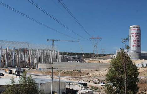 İzmir Yeni Fuar Alanı inşaatı kafa karıştırdı!