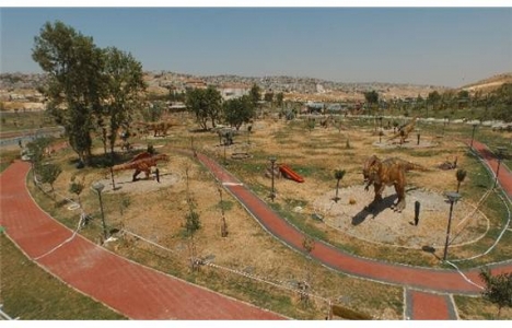 Şahinbey Yeşilvadi'ye 10 bin metrekarelik dinozor parkı!