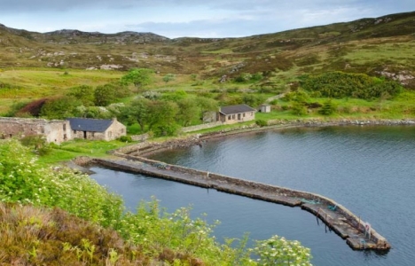 İskoçya'daki Tanera Mor adası 7.3 milyon TL'ye satışta!