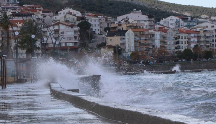 Ege Denizi’ni bekleyen tehlike! 7,5 ve 7,7 büyüklüğünde deprem olursa bir saatte tsunami Türkiye kıyılarına ulaşacak!