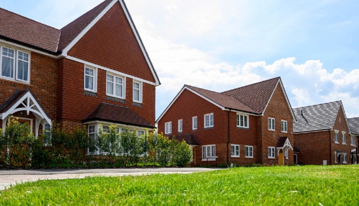 İngiltere Hareshill’de 485 bin sterlinden başlayan fiyatlarla!