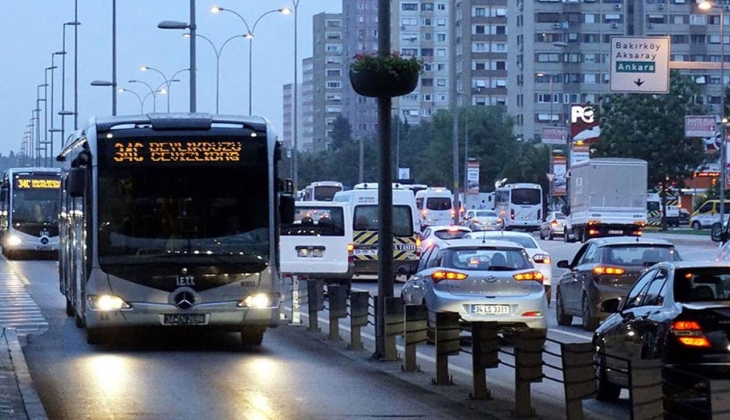 İstanbul da toplu taşımaya kredi kartı ayarı: Metrobüs 60 TL, otobüs 30 TL oldu!