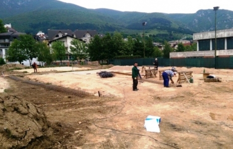 İzmit Belediyesi Bosna Hersek'e park inşa ediyor!