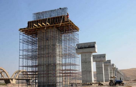 Güneydoğu nun en uzun demiryolu viyadüğü yapılıyor!