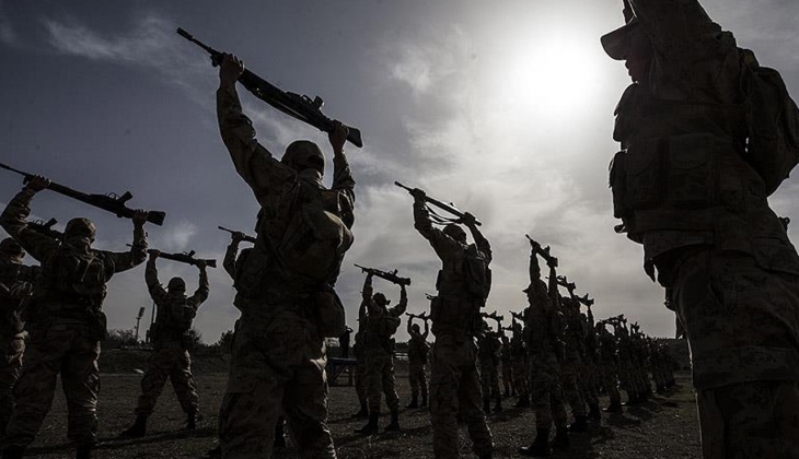 Jandarma 7 bin 500 sözleşmeli uzman erbaş alacak! Elinizi çabuk tutun başvurular başladı! İşte aranan şartlar!