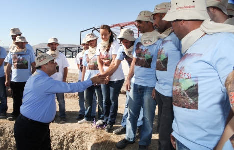 İzmir Arkeoloji Müzesi'ne 300 eser kazandırıldı!