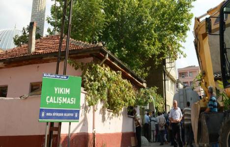 Bursa Küplüpınar Mahallesi’ndeki 8 bina yıkıldı!