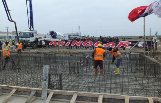 Burhaniye Şehir Stadyumu'nun temeli atıldı!