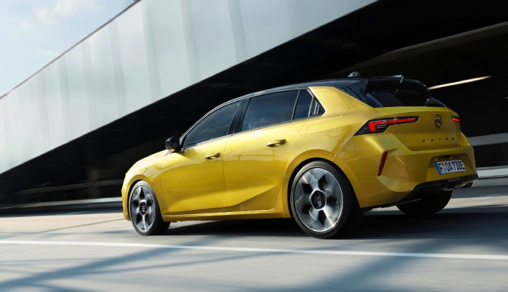 Opel Yeni Astra da büyük kampanya! 12 ay yüzde 1,99 faiz fırsatı! Hemen güncel rakamlara göz atın!