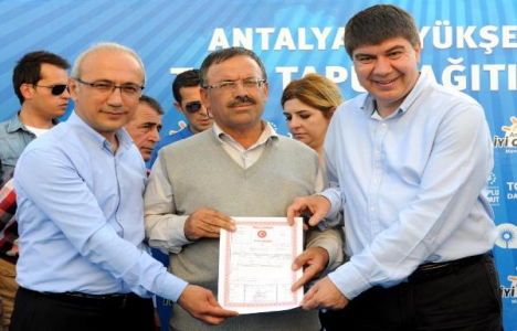 Antalya Güneş Mahallesi'ndeki konutların tapusu verildi!