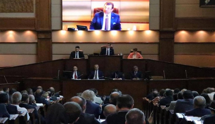 İstanbul Büyükşehir Belediyesi nden 8 ilçede yer alan bazı parsel ve hisselerin satışına onay çıktı...