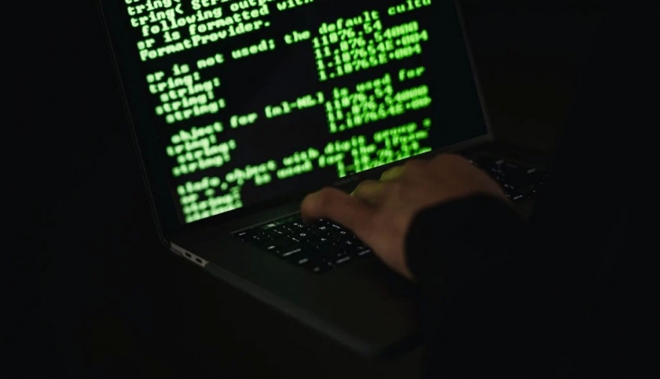 Cep telefonunuzdan silmeniz gereken 70 kötü amaçlı uygulama açıklandı! Paranızı cebinizden çalıyorlar!