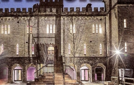 Chris Morlin ofisini 14 milyon liraya dekore ettirdi!