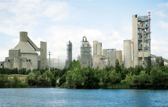 Sabancı Holding 3 fabrikasını satışa çıkarıyor!