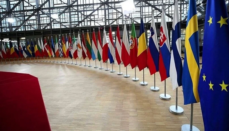 Vize başvurularına ret oranı yüzde 50 ye çıktı! 80 Euro olan vize başvuru ücreti için 300 Euro isteniyor!