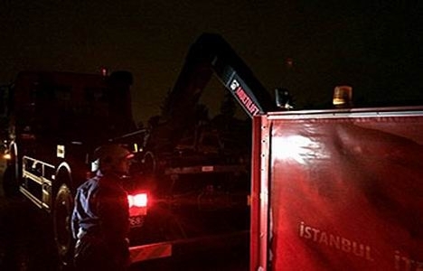 İstanbul İtfaiyesi, Kartepe’deki su baskınına Ahtapot'la müdahale etti!