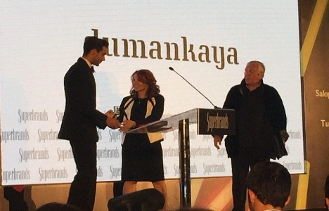 Dumankaya'ya Superbrands'tan süper marka ödülü!